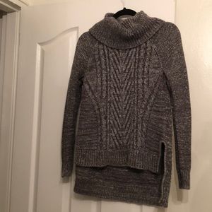 Sexy Hi Low Sweater size large